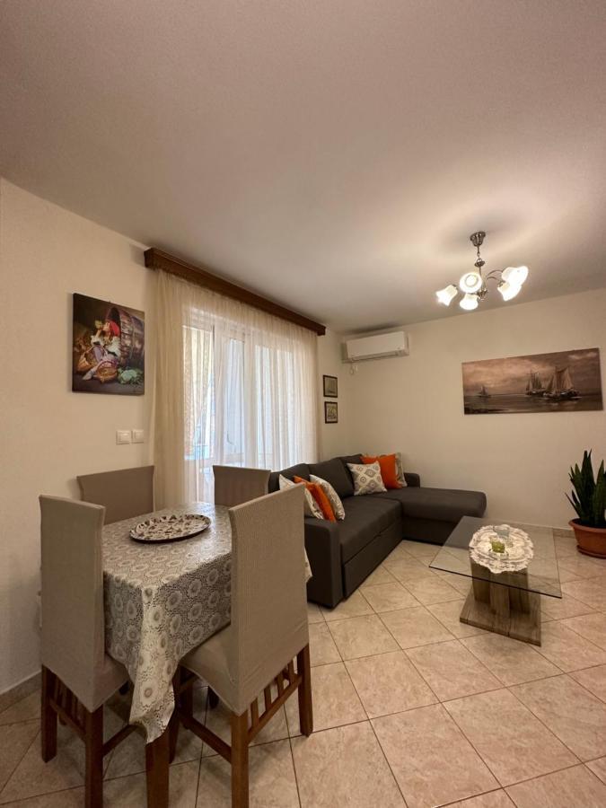 B&S Saranda Apartment Экстерьер фото