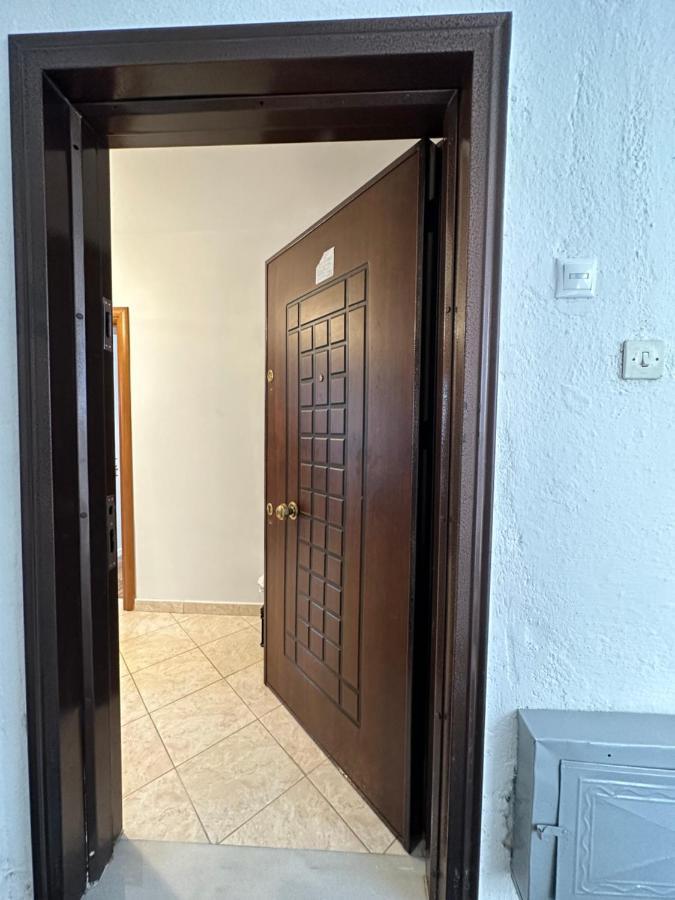 B&S Saranda Apartment Экстерьер фото